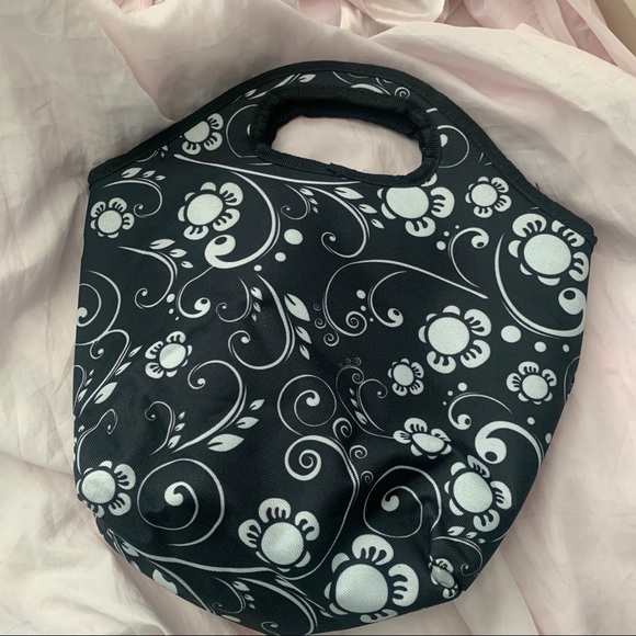 black flower lunch bag - Picture 2 of 4
